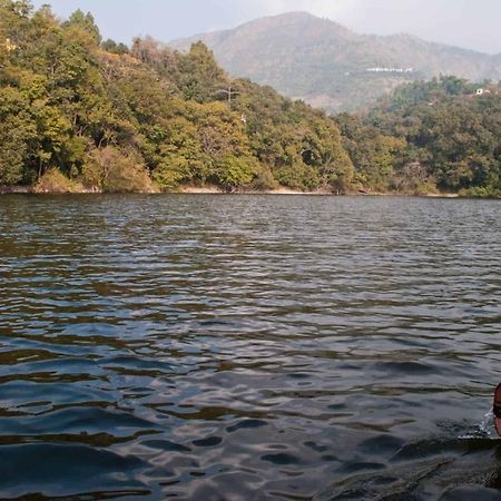 ホテル Arayam Bhimtal Bhowali エクステリア 写真