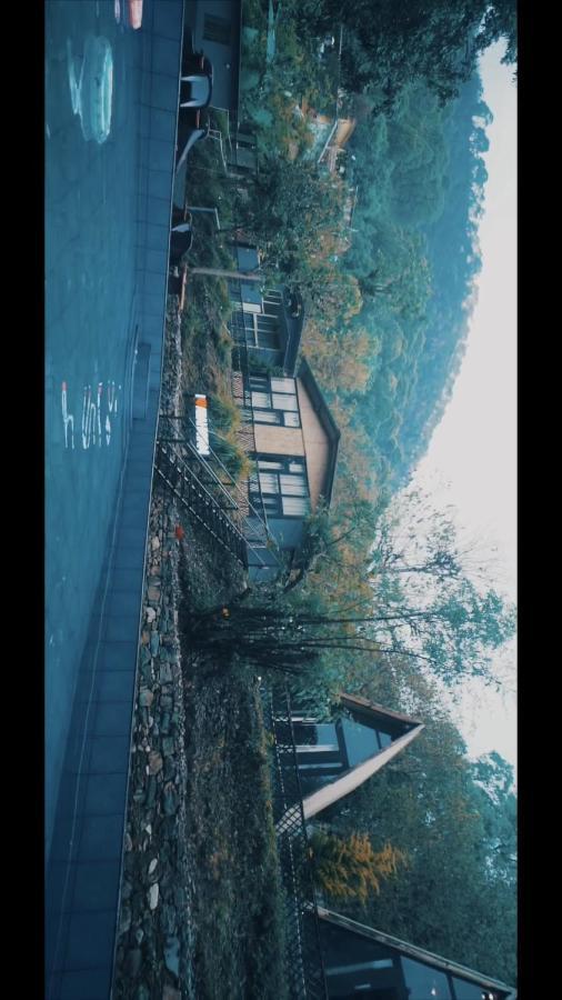 ホテル Arayam Bhimtal Bhowali エクステリア 写真